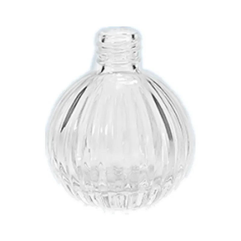 Empty glass reed diffuser bottle, 50ml, with a 10.1mm neck, for fragrance and aroma projects. Available wholesale.