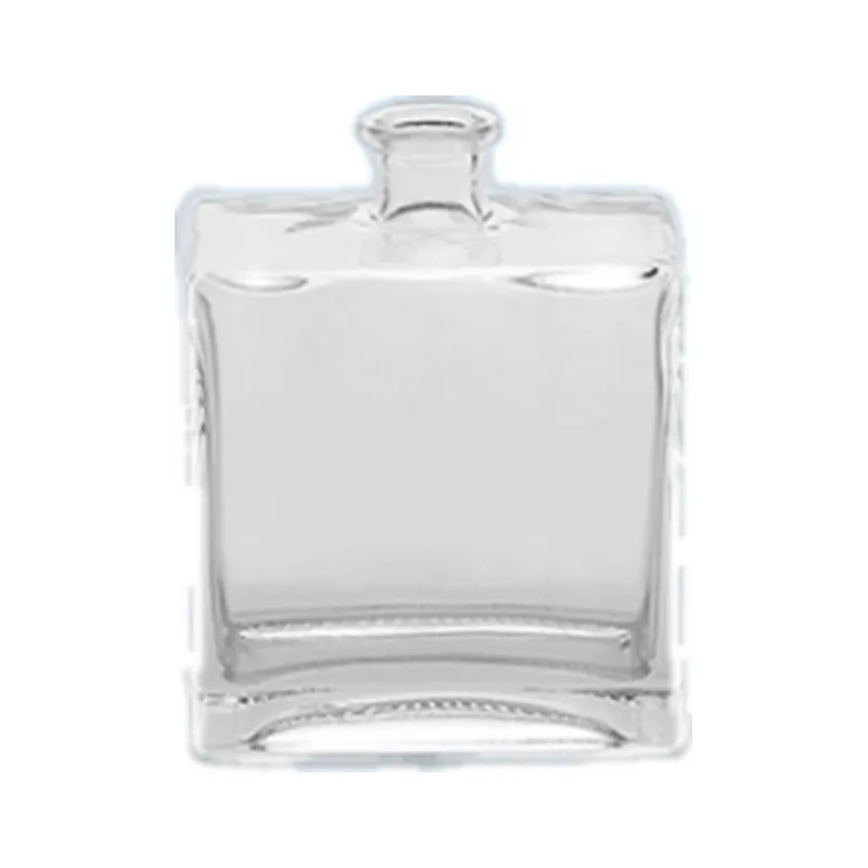 Empty glass reed diffuser bottle, 350ml, with a 17mm neck, for fragrance and aroma projects. Available wholesale.