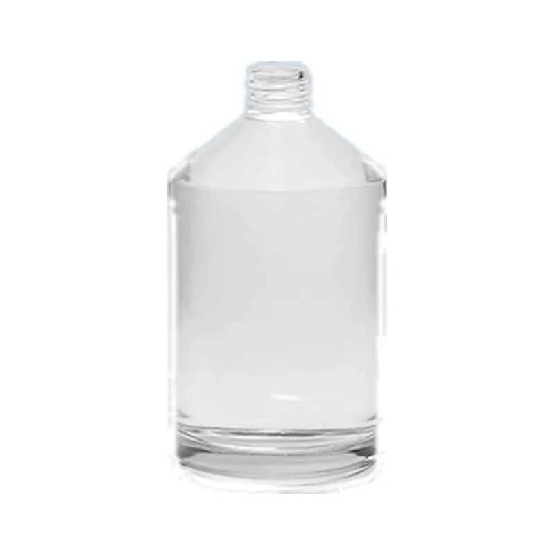 Empty glass reed diffuser bottle, 500ml, with a 17.5mm neck, for fragrance and aroma projects. Available wholesale.