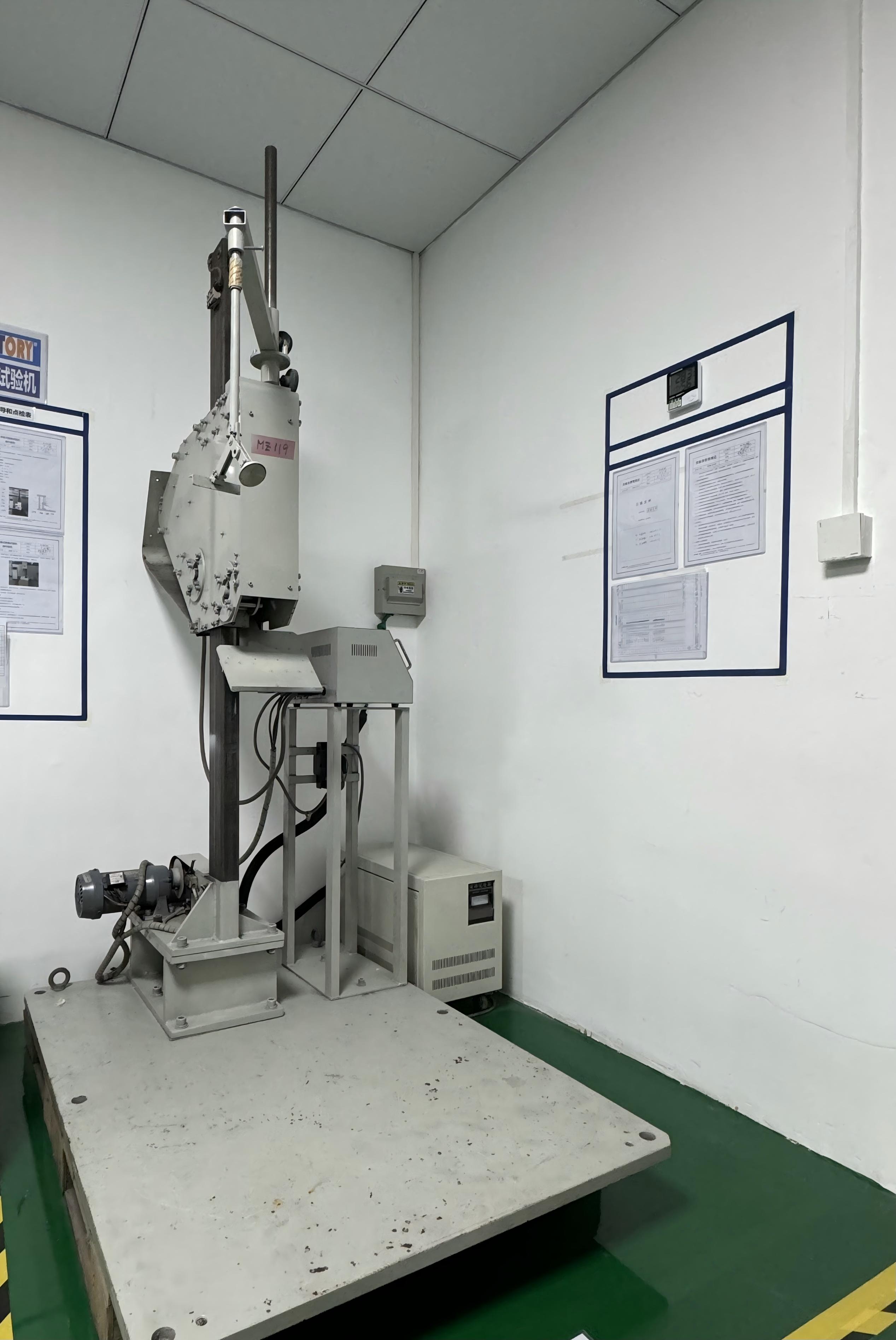 Single Arm Drop Testing Machine