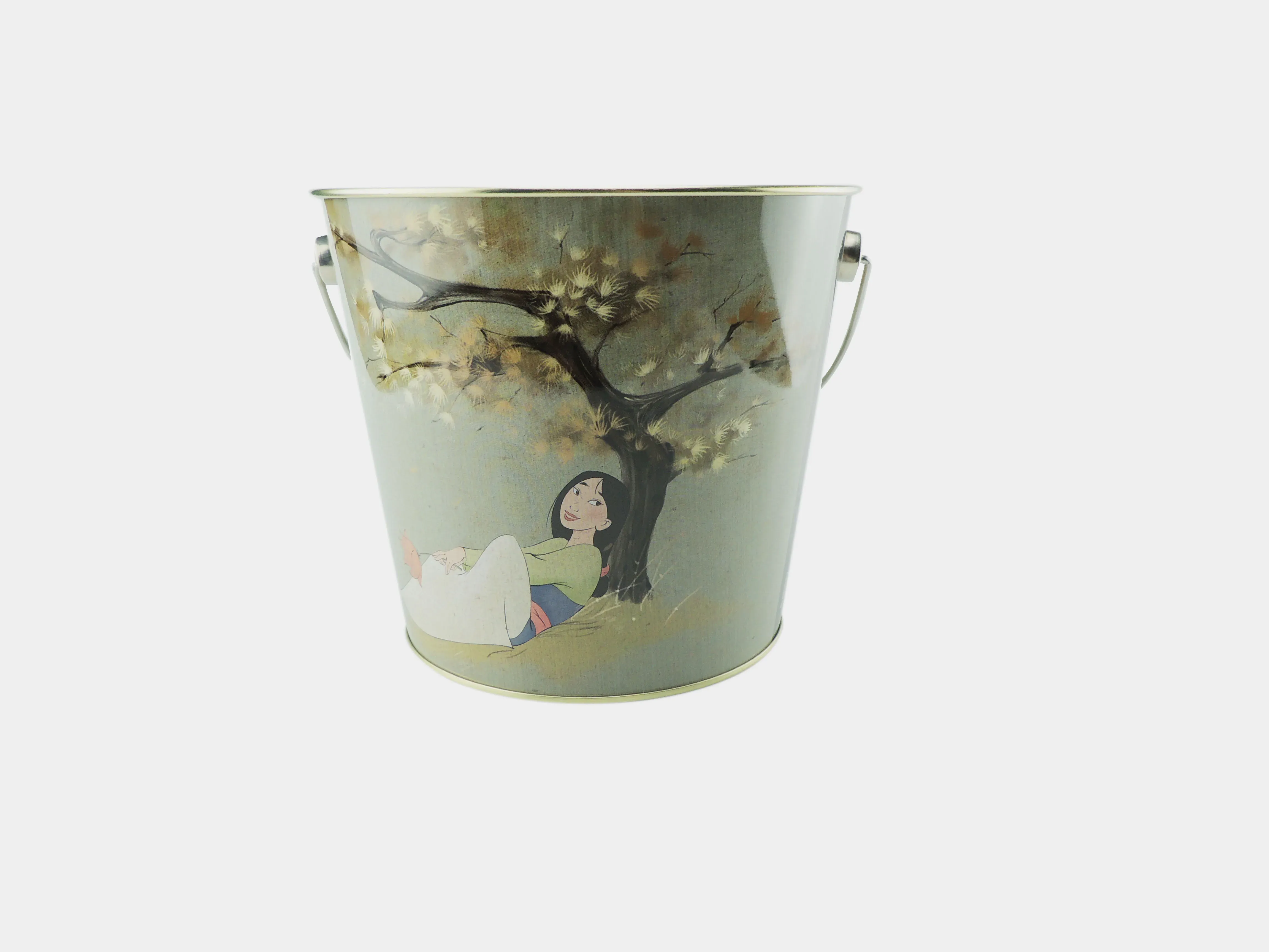 Tin bucket with a metal handle, printed with cherry blossom branches and a small cat