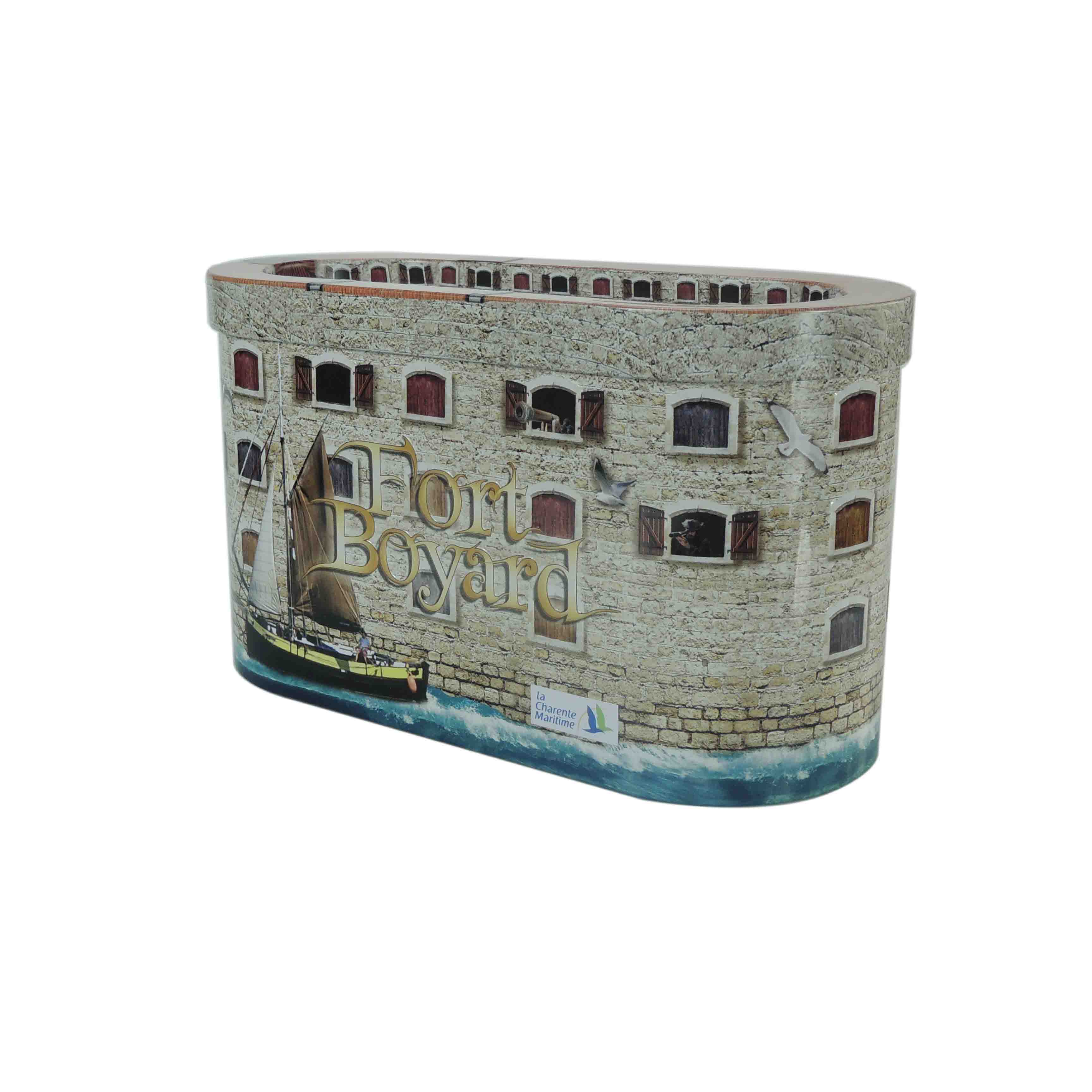 Fort-shaped tin seen from the side, printed with stone walls, windows and a sailboat