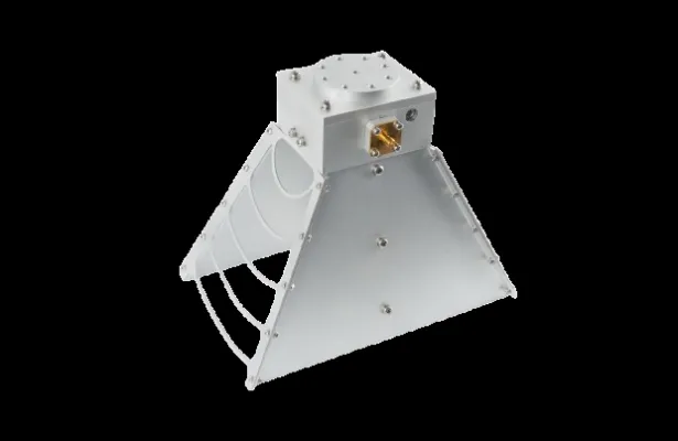 double-ridged-horn-antenna-1-18ghz-ao-microwave
