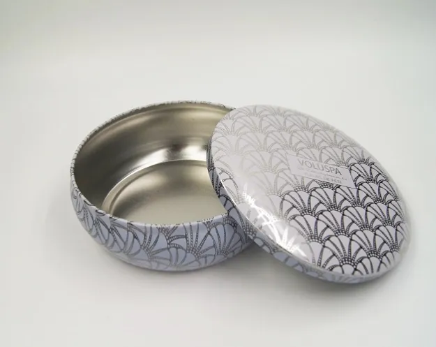 cosmetic box round tin