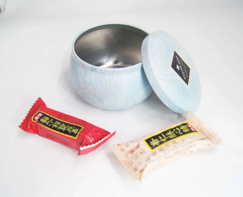 round tin box for candle and gifts1