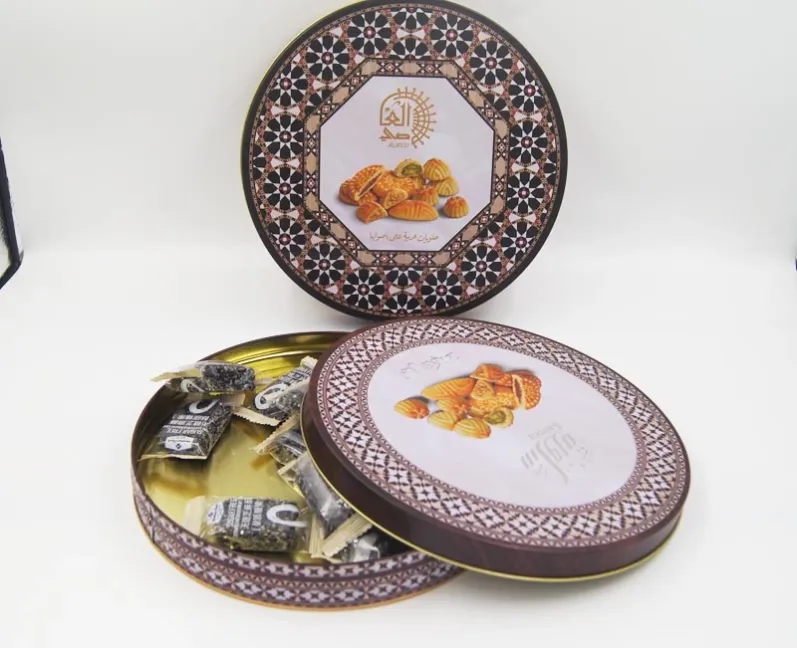 round tin box for cookies1