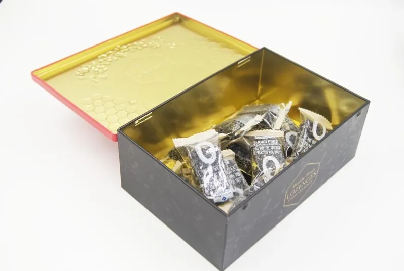 right-angle tin box with hinge3