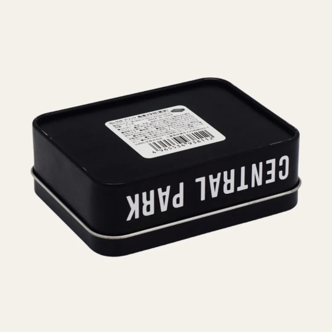 Metal Small Black Tin Containers for Cosmetic Packaging1