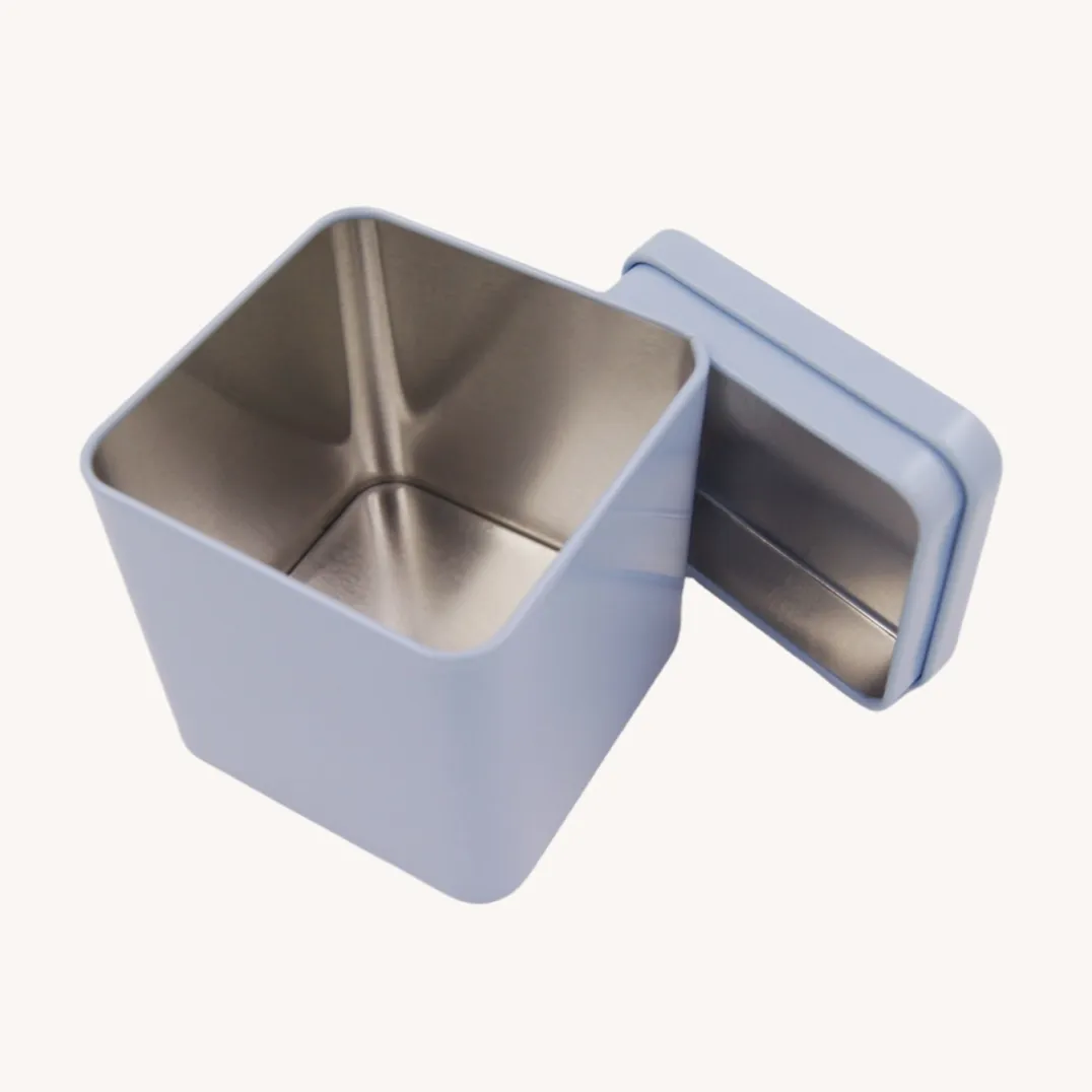 Small Metal Square Candle Tins for Sugar Storage1