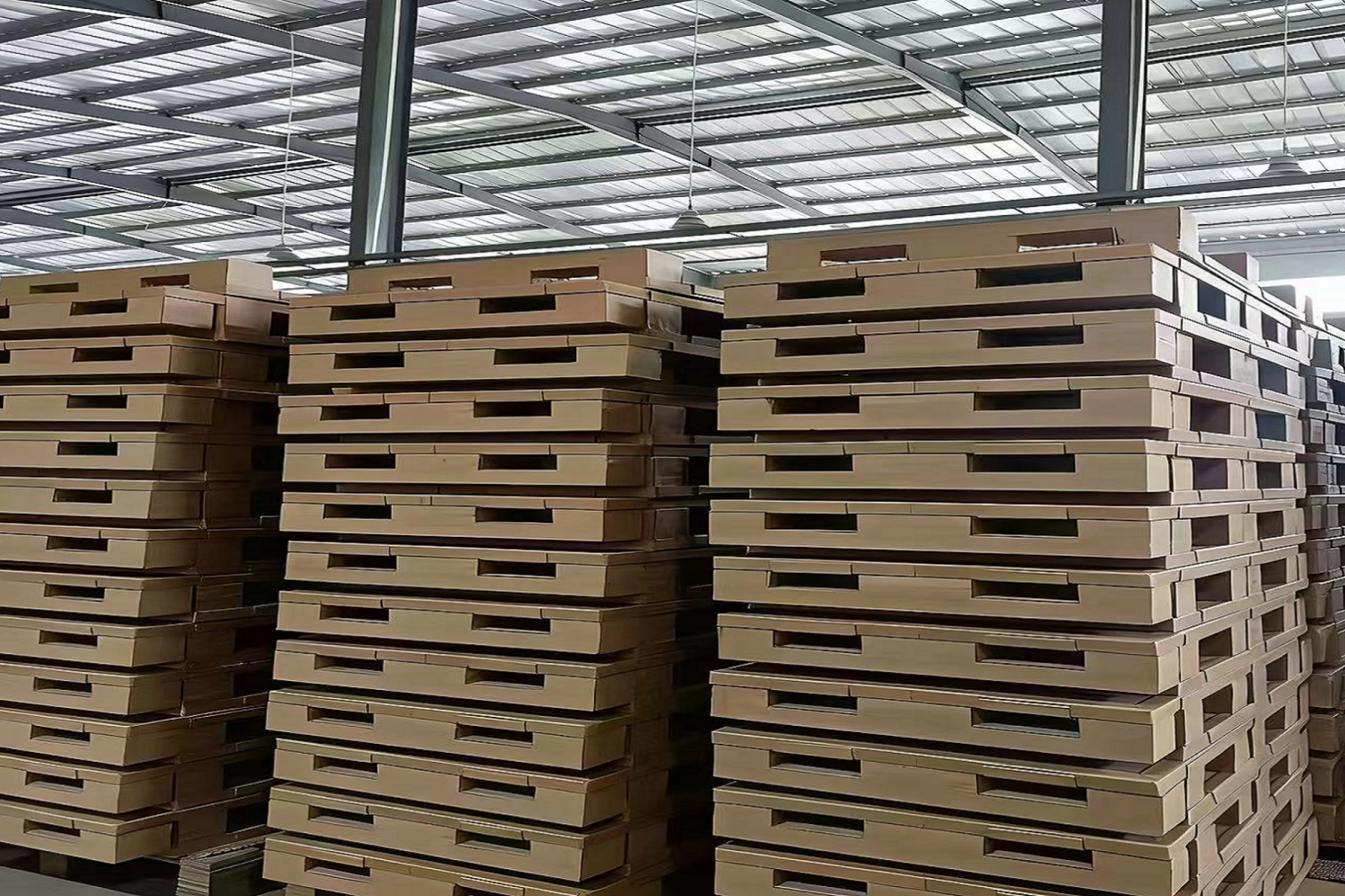 banner-home-honeycomb-paper-pallet