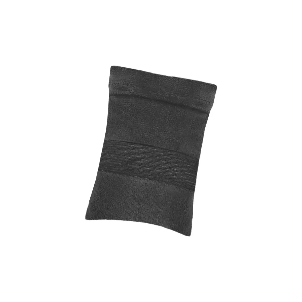 Black sand remover pouch
