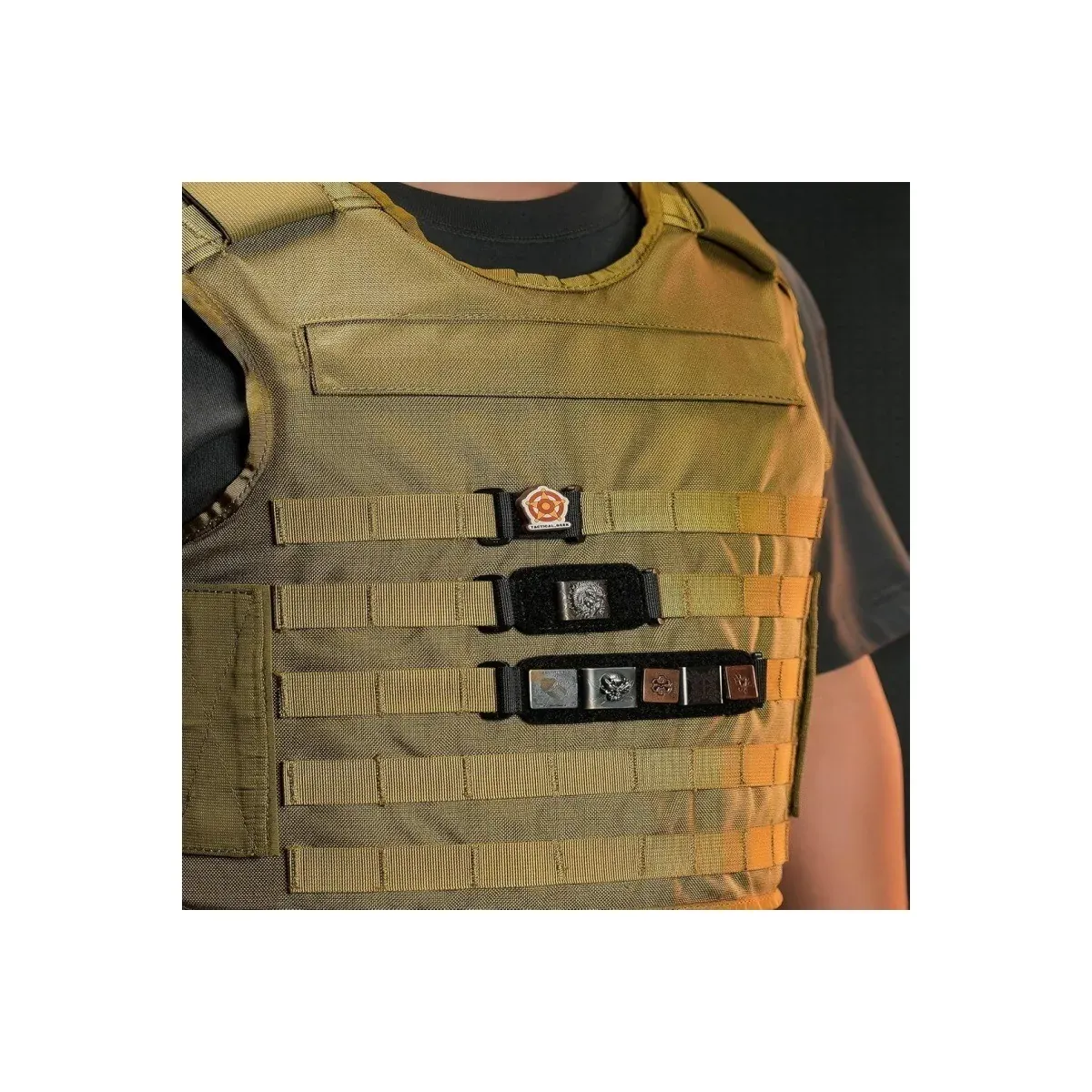 Two end clips on the MOLLE adapter