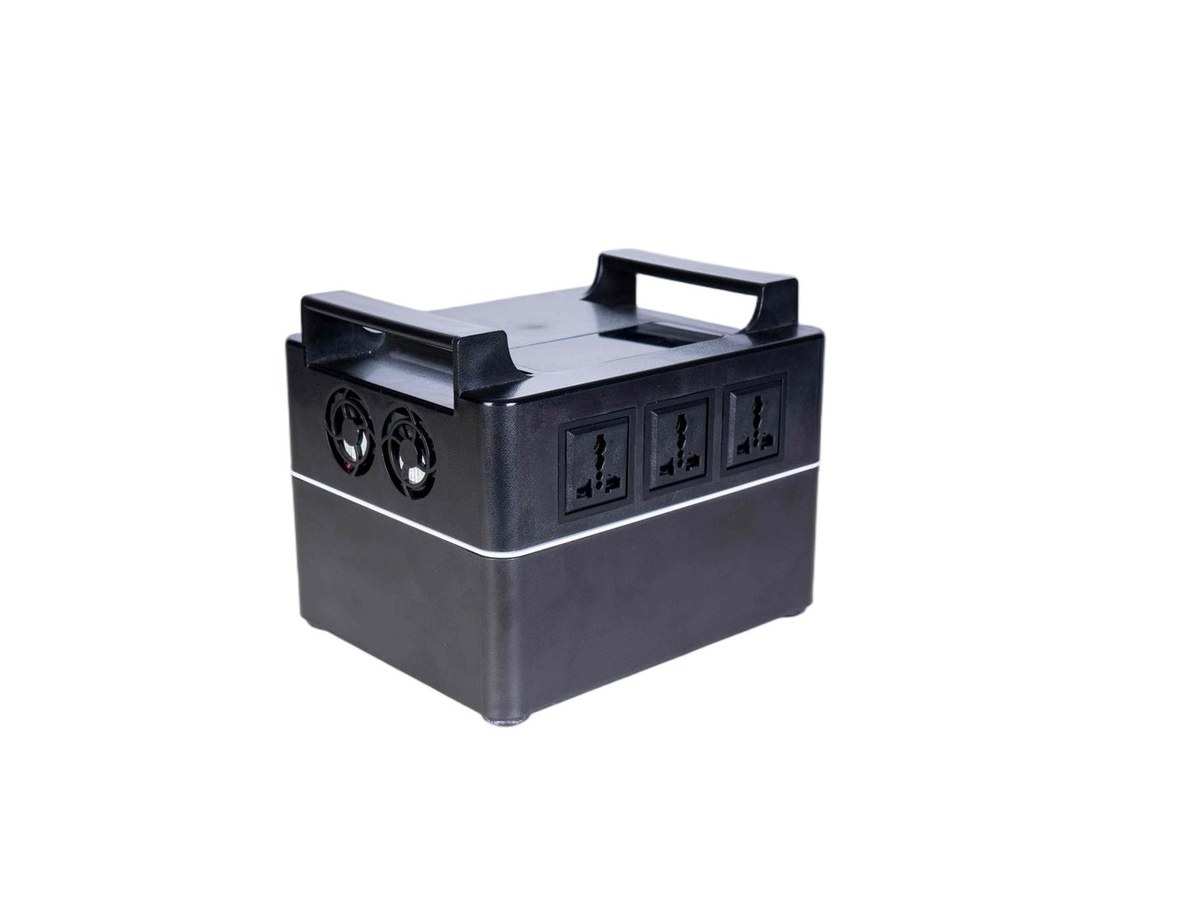 CY-600W-02 600W portable power station, full view