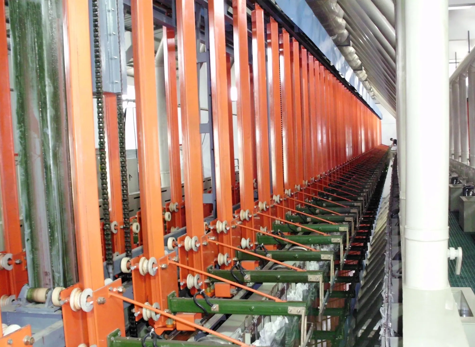 21_Auto-Vertical-Lift-02