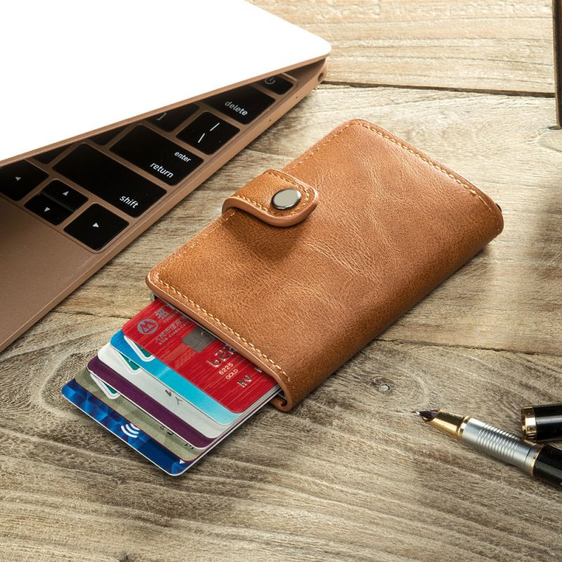 Aluminum Card Holder4