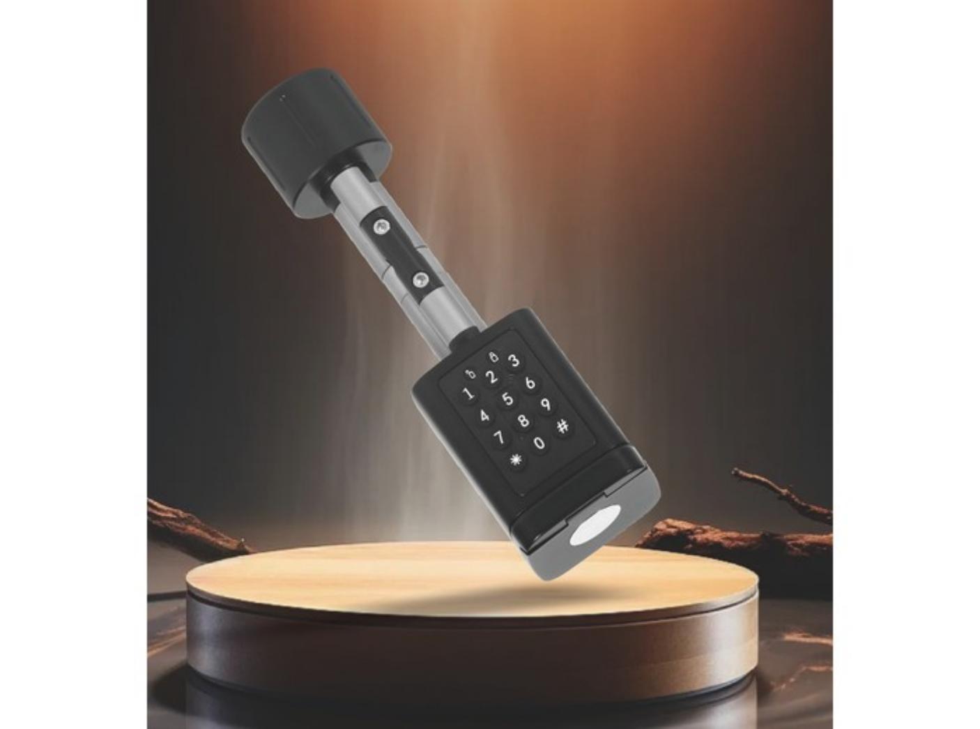 Smart Cylinder with WIFI / Bluetooth connectivity. Unlocking methods: Fingerprint / Password / RFID Card / App. Aluminum Alloy body, for wooden or metal door 35-70mm thick.