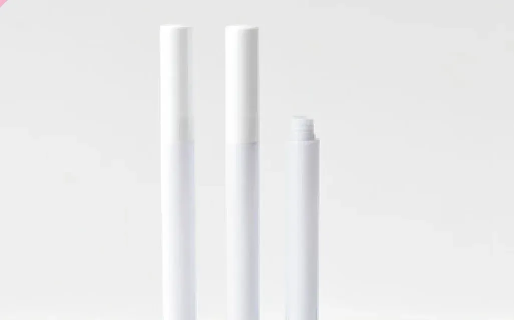 9 ml slim white lip gloss tube photo 02