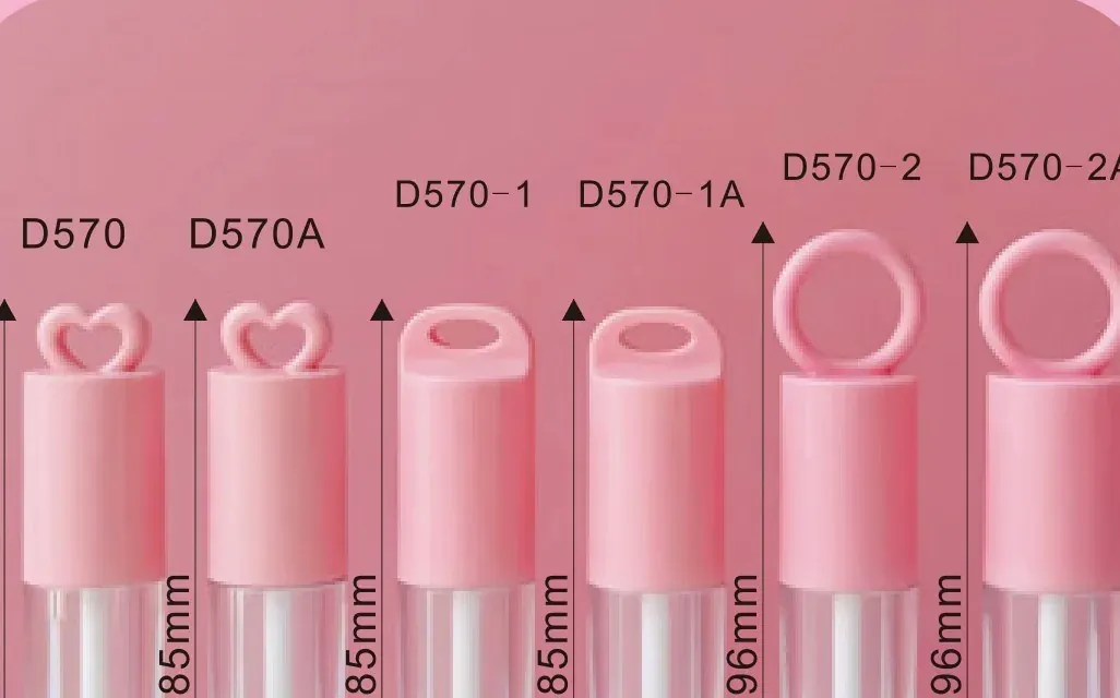 2.5 ml lip gloss tube with heart cap photo 02