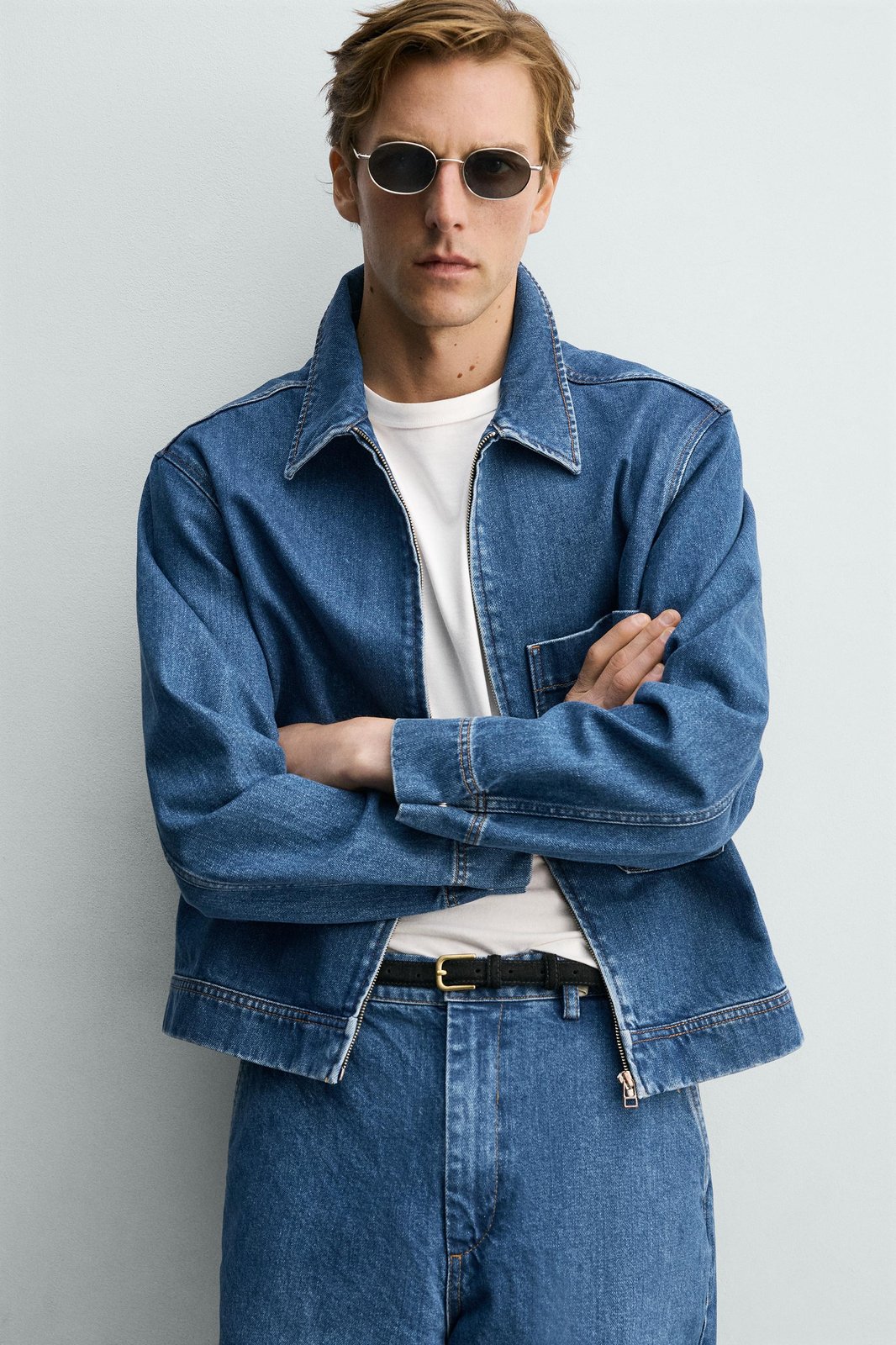 Classic washed denim jacket with vintage metal buttons, unisex loose fit