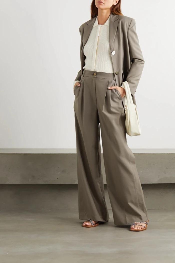 High-waisted wide-leg suit trousers with draping twill fabric, commuter womens pants OEM