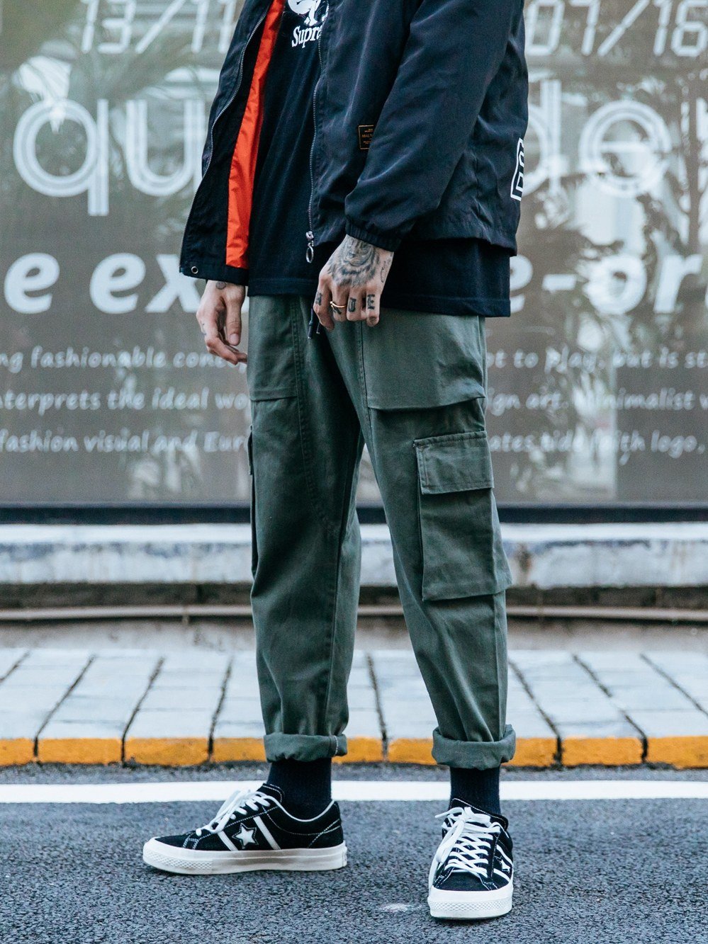 Vintage multi-pocket cargo pants in high-density cotton twill, unisex streetwear