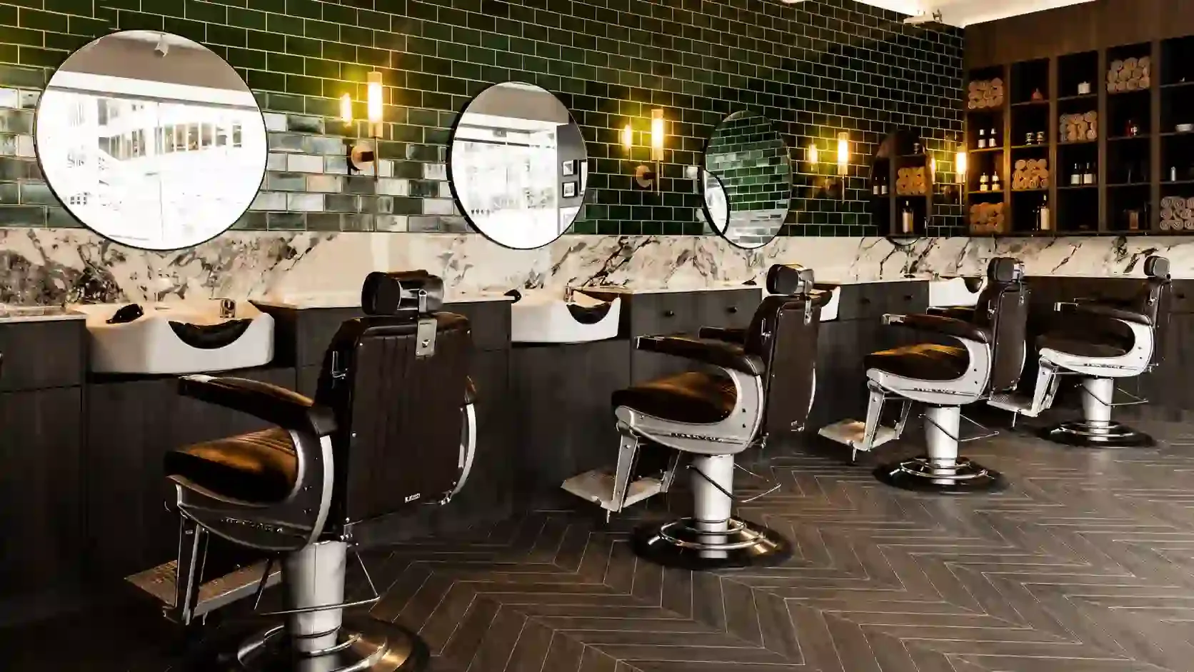 Modern Barber Chain
