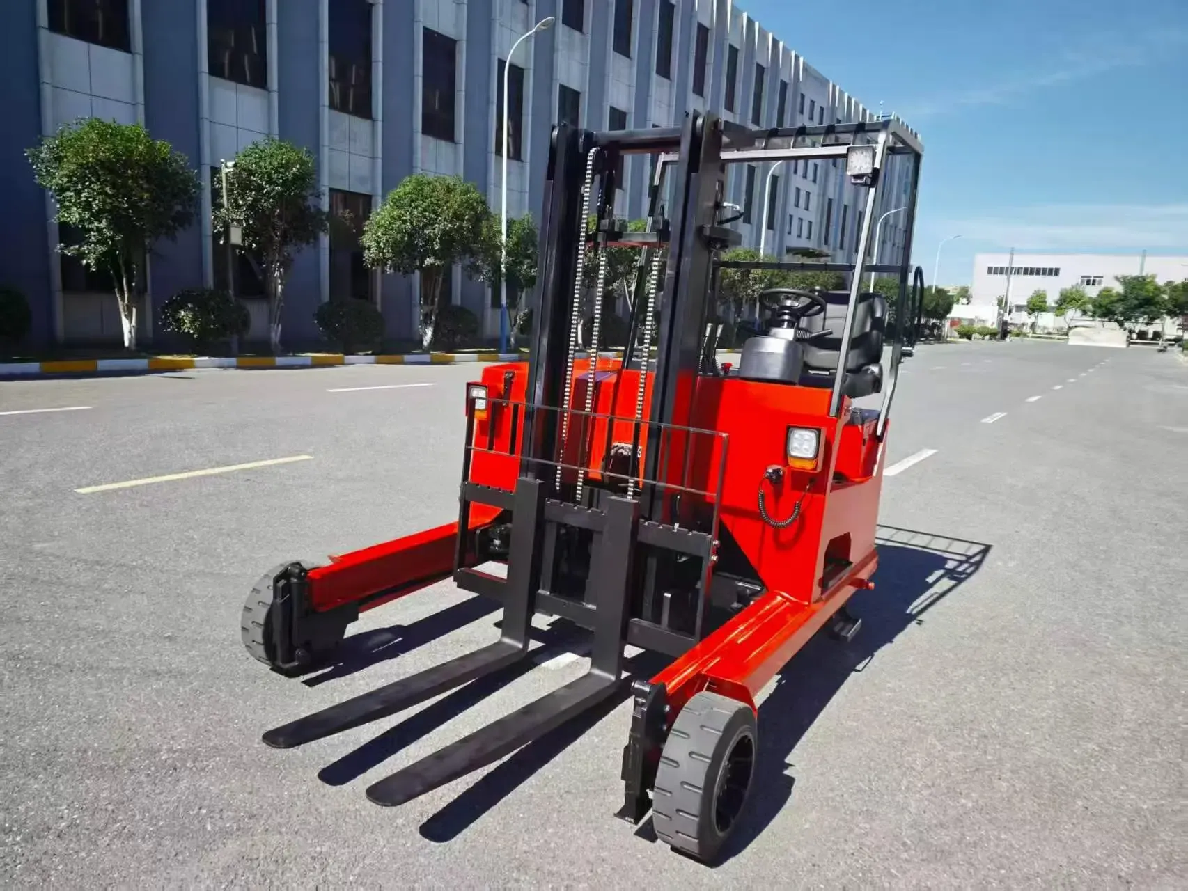 Piggyback Electric Forklift (4)