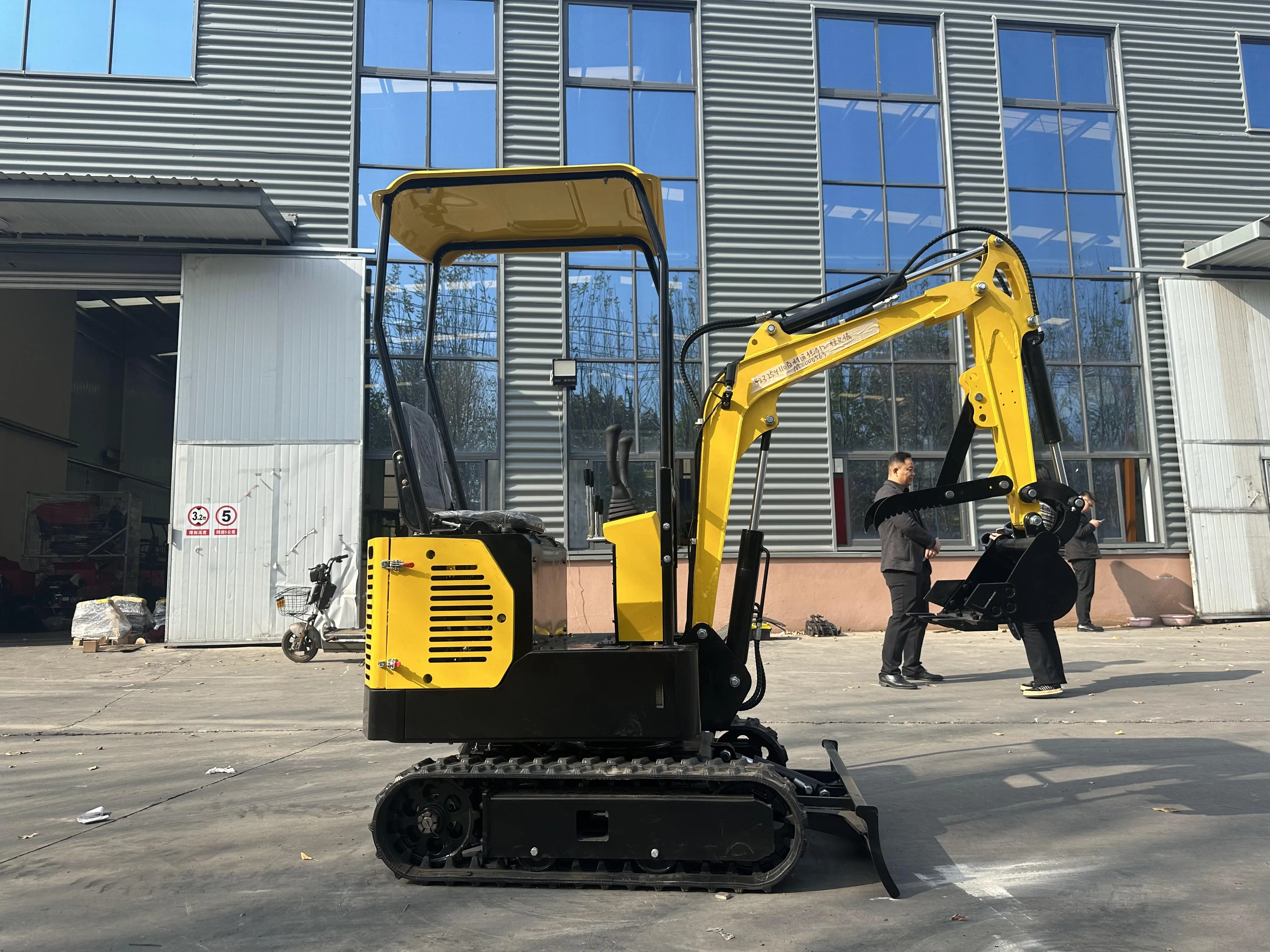 1.2T Excavactor 9