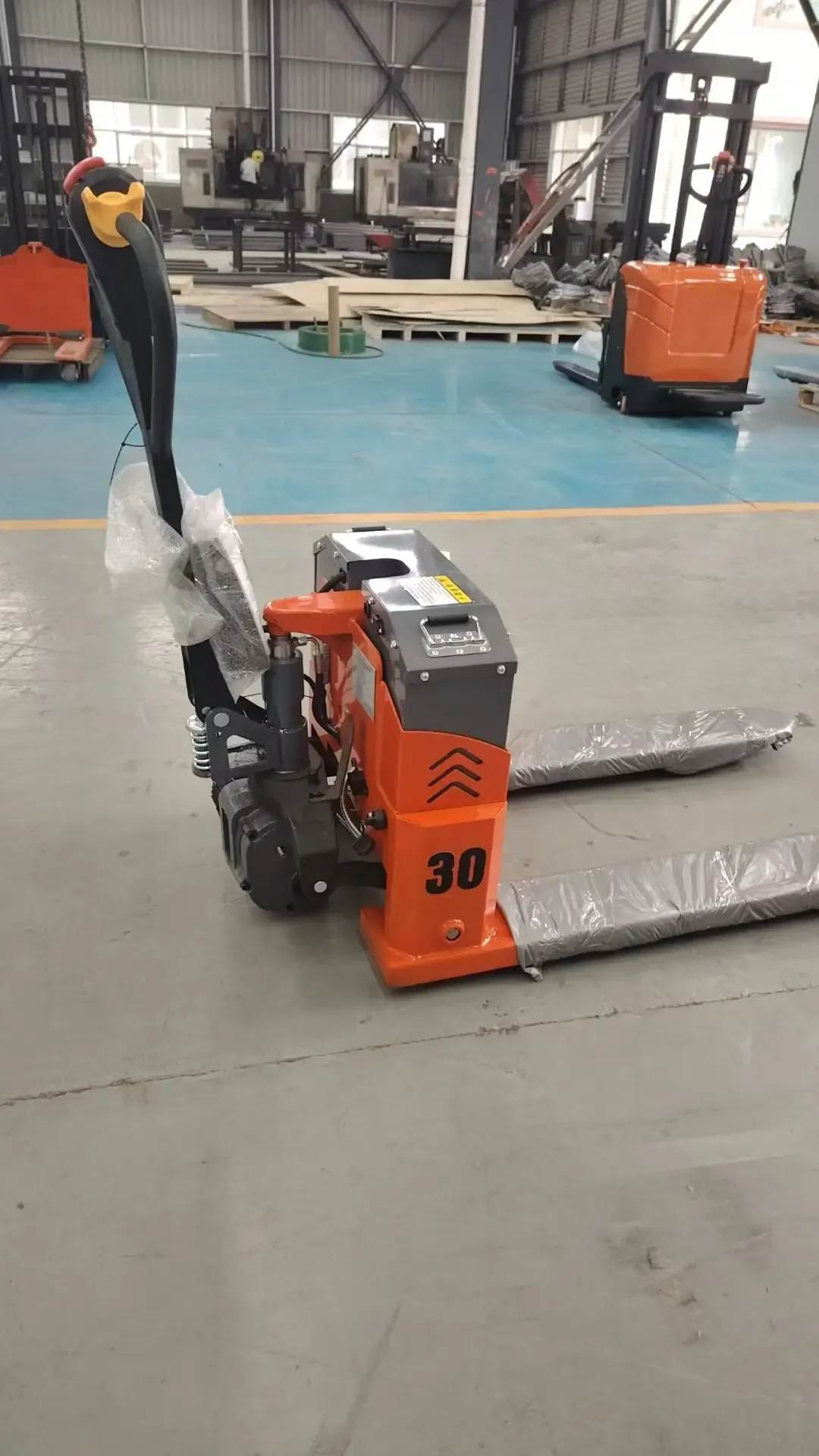 electric pallet jack