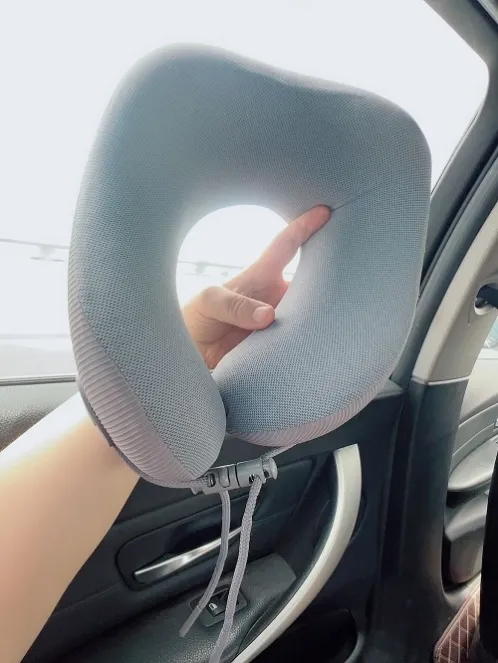 memory foam travel pillow