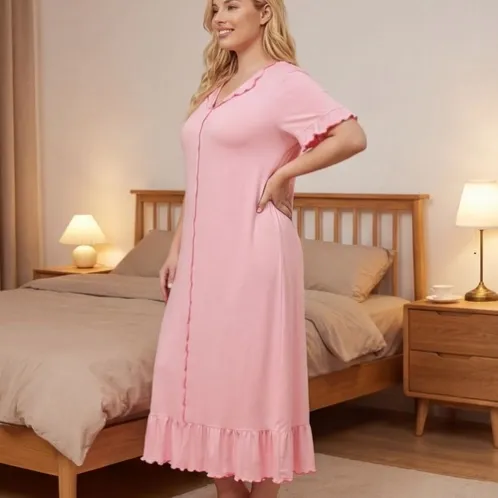 plus size short sleeve nightdress xlkte-014 lifestyle view