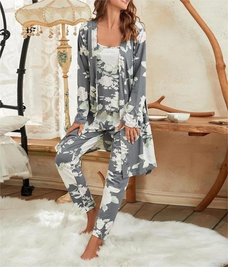women milk silk three piece pajama set xlk63303-2 front view