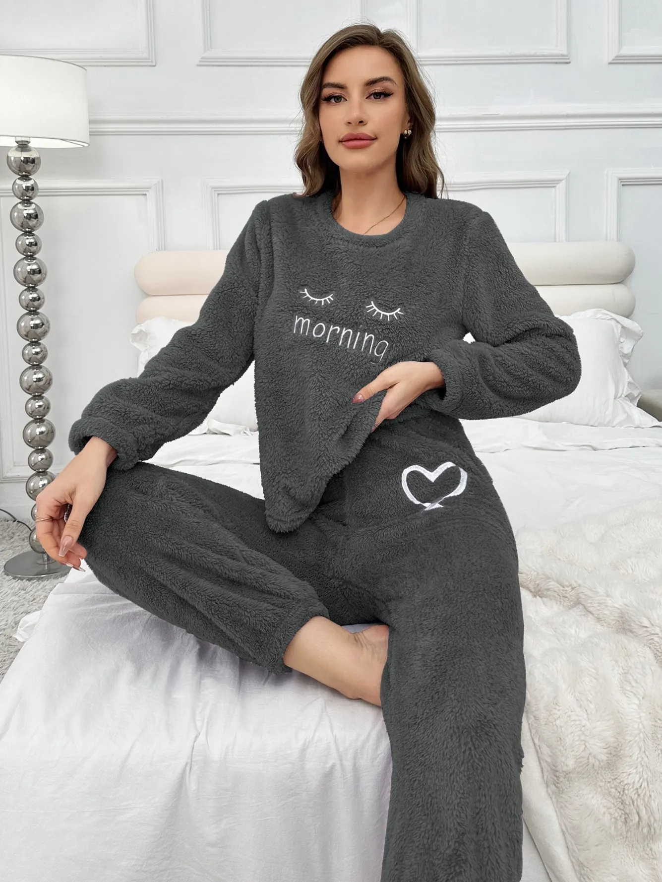 women flannel warm cartoon print pajama set xlk5117 lifestyle view