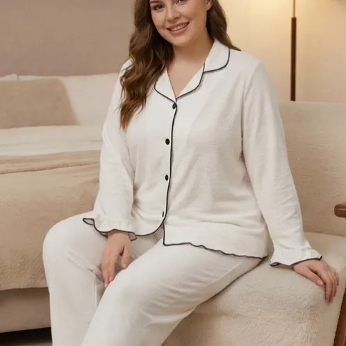 plus size long sleeve lapel collar pajama set xlkl038 lifestyle view