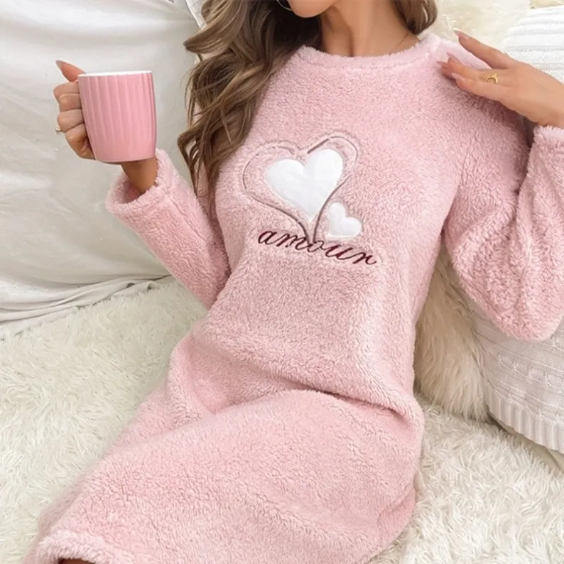 women flannel pajama set xlk57000-1 lifestyle view