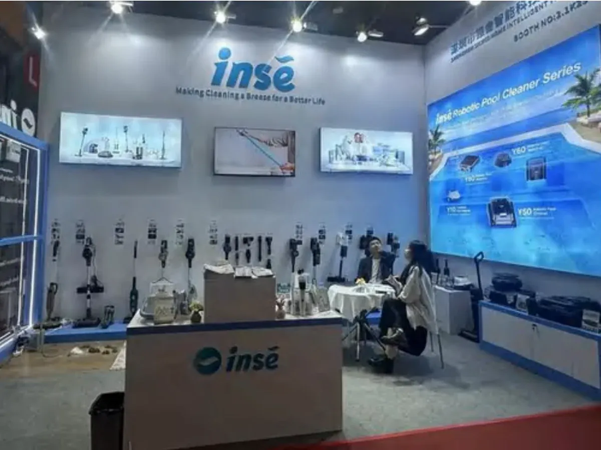 Robotic pool cleaner series wall at a Silver Home booth