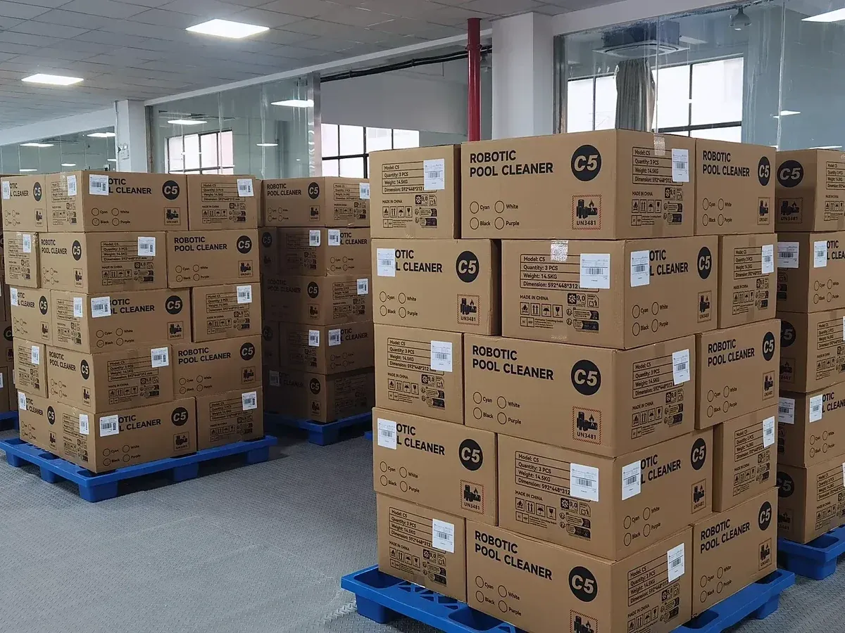 Packed pool robots ready to ship from the Changzhou factory