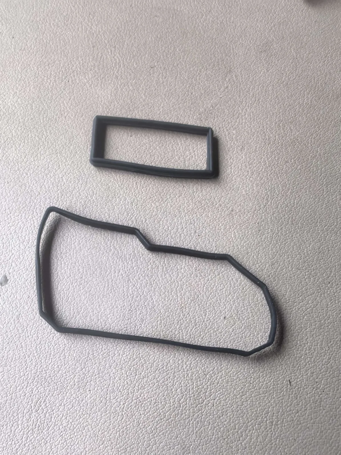 custom-rubber-frame-gaskets