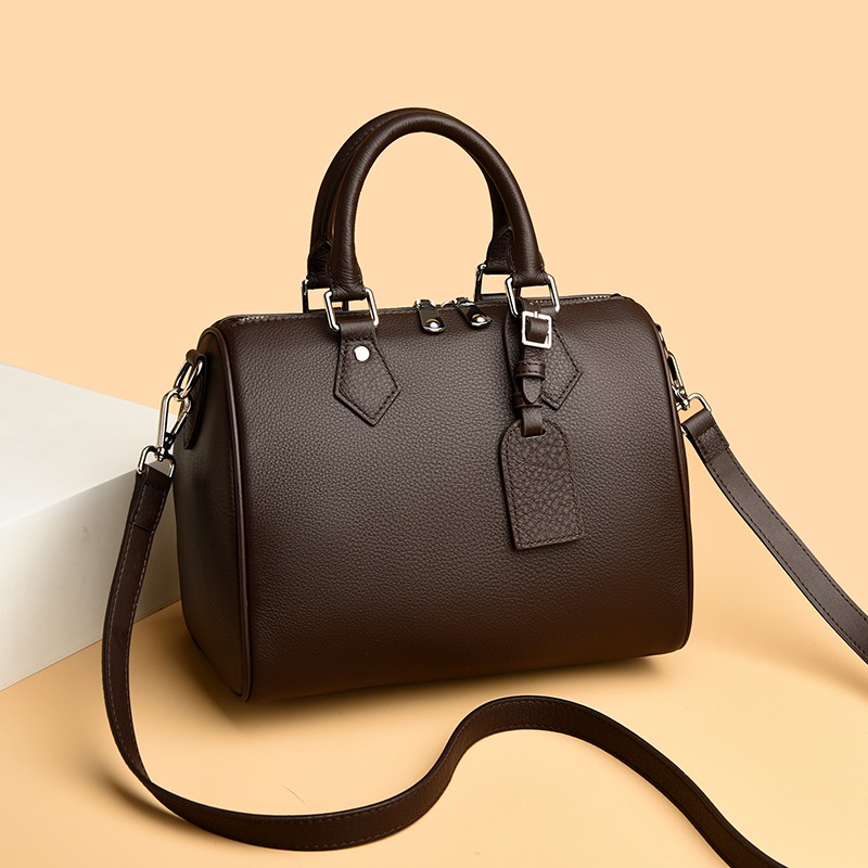 Custom Structured Leather Satchel Bag – Zip-Top Handbag with Shoulder Strap — custom leather bag manufacturing by Kaishi Bag Factory
