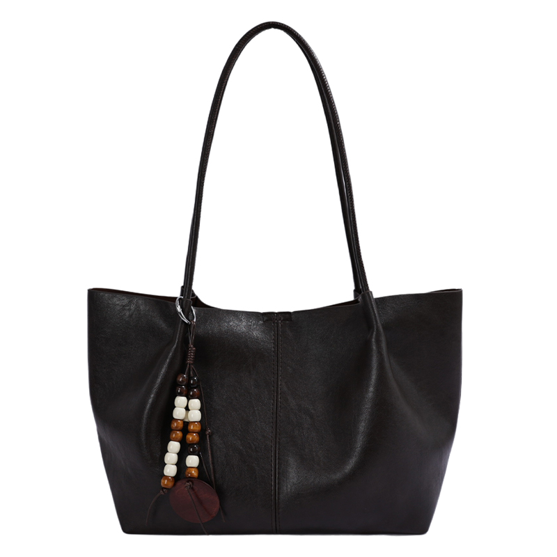 Custom PU Leather Tote Bag – Slouchy Shoulder Tote with Bead Charm (view 4) — custom bag manufacturing by Kaishi Bag Factory