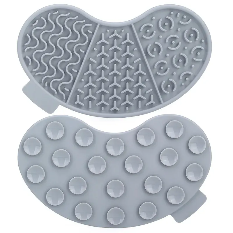 Silicone lick mat for dogs and cats with textured surfaces - grey