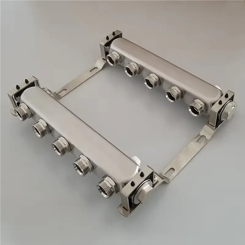 Custom sheet metal mounting bracket for rack liquid cooling manifold