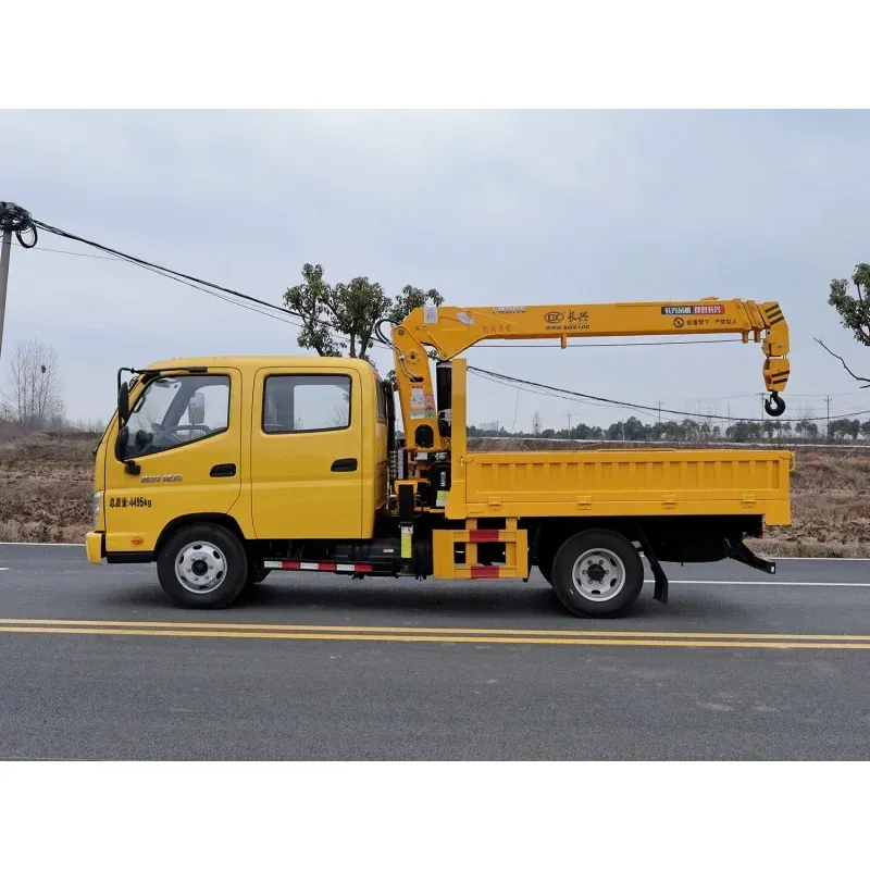 Truck-mounted crane on CLW chassis, 4T — photo 2 of 6