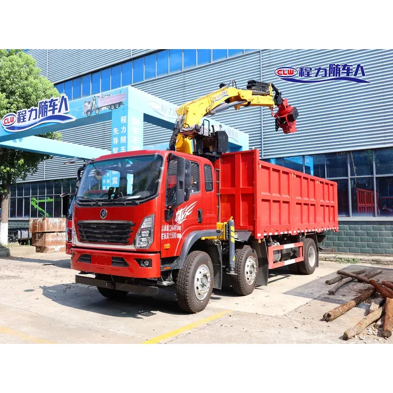 Truck-Mounted Scrap Grab on SINOTRUK Wangpai 6x2 — 6.3 t, Grapple Saw — main view