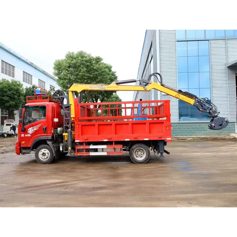 Truck-Mounted Log Grab on SINOTRUK Wangpai — 6.8 m Boom, 2+2 Grab — photo 5