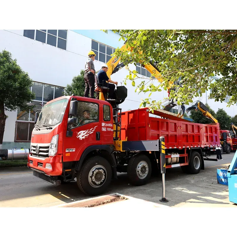 Truck-Mounted Scrap Grab with Magnet on SINOTRUK Wangpai — 6.3 t, 8.2 m Boom — main view