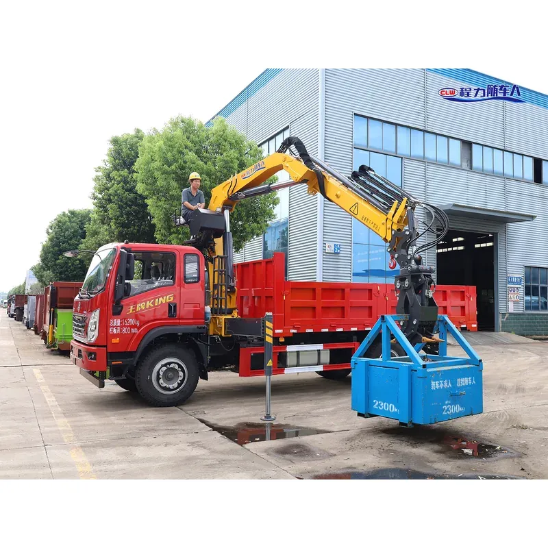 Truck-Mounted Scrap Grab on SINOTRUK Wangpai V3-X — 6.3 t, 3+2 Grab — photo 3