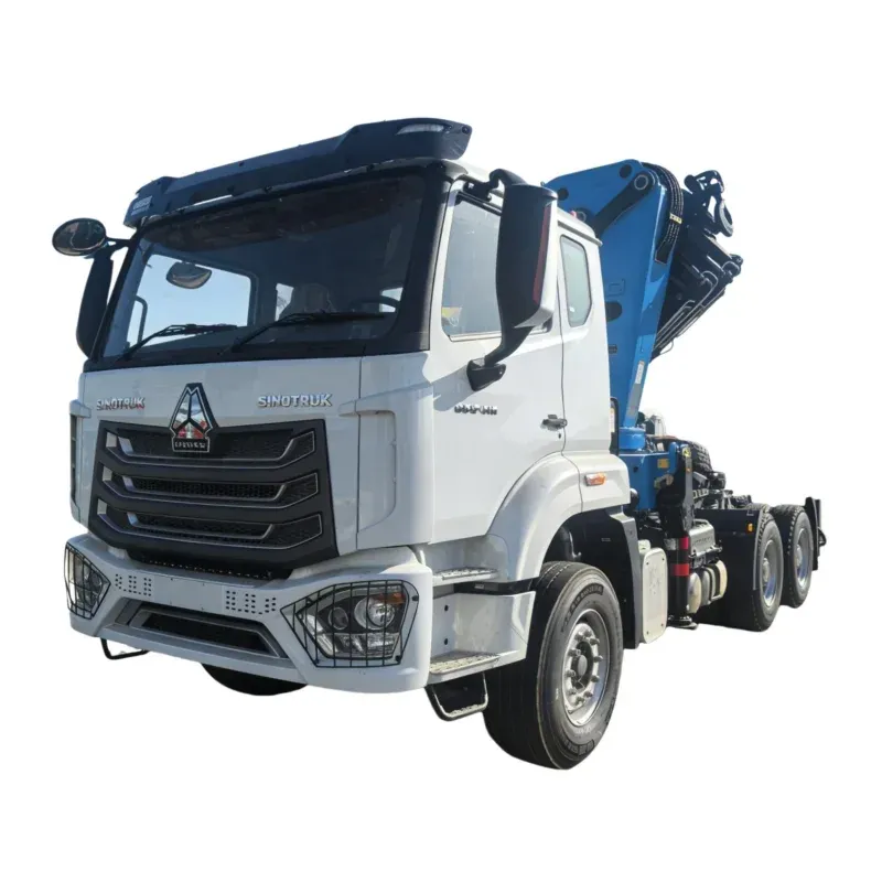 Truck-mounted crane on CLW chassis, 28T — photo 1 of 6