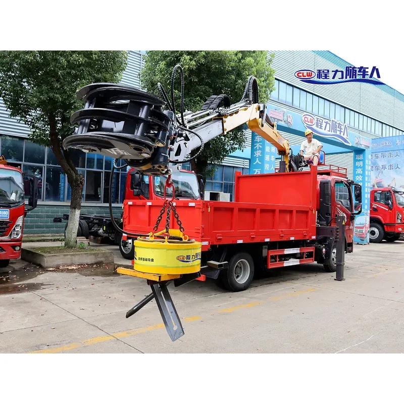 Truck-Mounted Log Grab with Magnet on SINOTRUK Wangpai — 7.5 m, 3+2 Grab — photo 3
