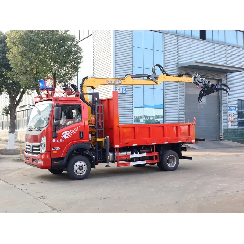 Truck-Mounted Log Grab on SINOTRUK Wangpai — 7.8 m Boom, 3+2 Rigid-Linked — photo 4